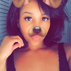 Meet your Posher, Jade